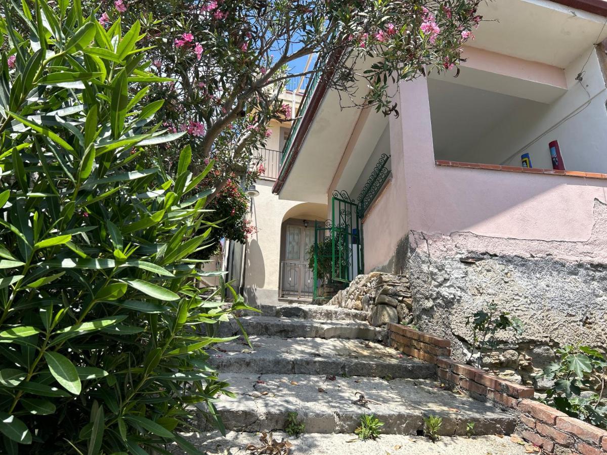 La Casa Del Borgo Cavallaro Gaggi Buitenkant foto