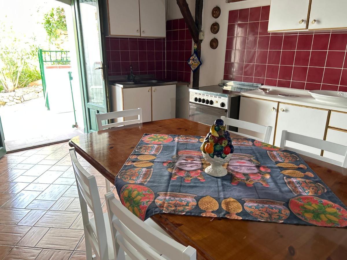 La Casa Del Borgo Cavallaro Gaggi Buitenkant foto